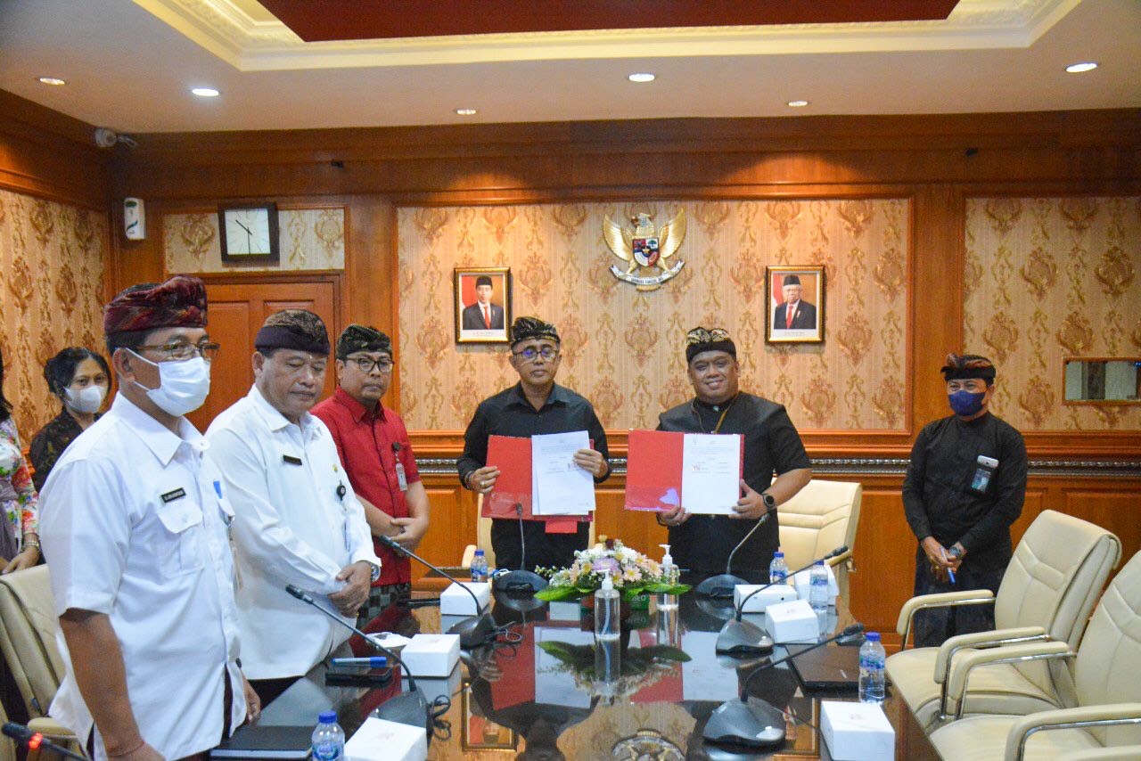 Tandatangani MoU dengan PT. Indonesia Power Bali PGU, Jaya Negara: Kuatkan Sinergi Pengelolaan Kebencanaan dan Energi Berkelanjutan 