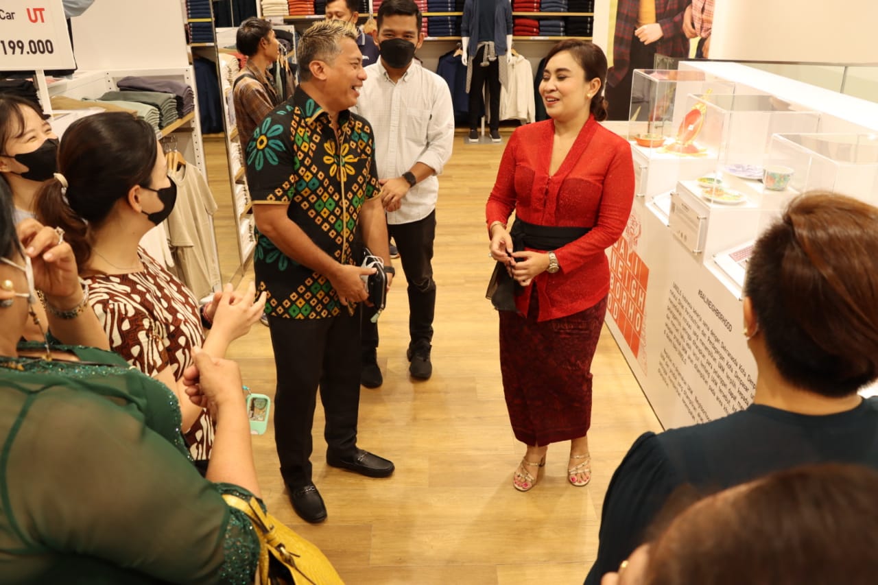 Kerjasama di Showcase Mall  Dekranasda dan Disperindag Kembali Promosikan Produk IKM