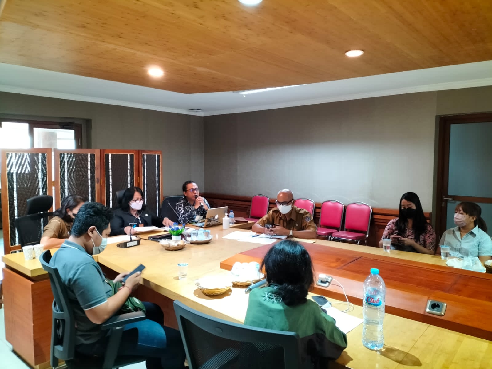 Sambut Hari Industri Nasional, Disperindag  Kota Denpasar Gelar  Pameran Produk Industri 