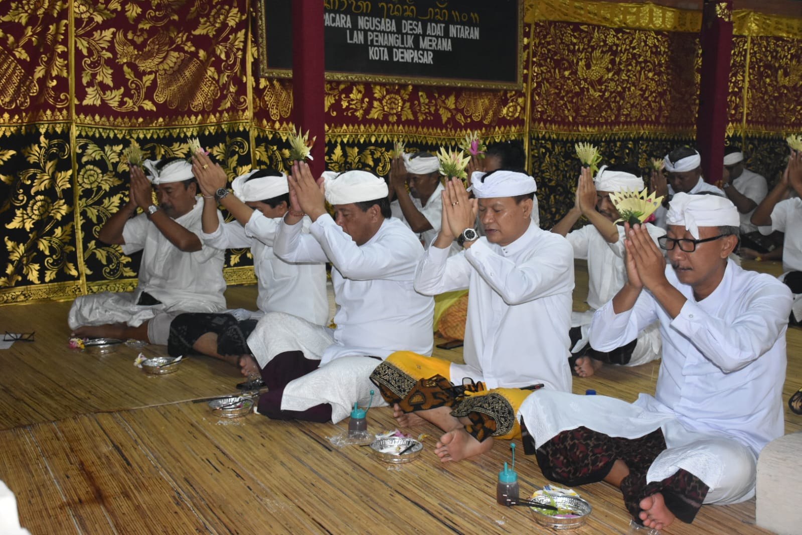 Sekda Alit Wiradana Hadiri Tawur Ngusaba Desa dan Nangluk Merana Desa Adat Intaran