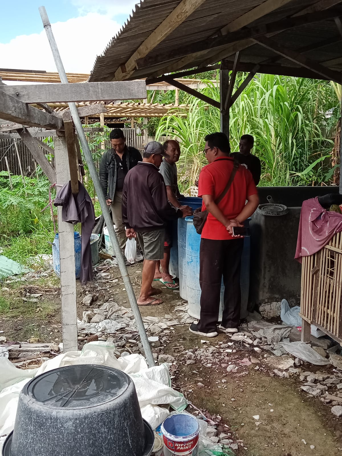 Camat Denpasar Selatan Temukan Pembuang Limbah Sablon Ke Sungai