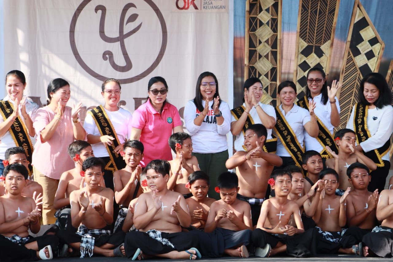 Krease Motas E La Yang Paud Rangkaian Yang Fest Kelurahan Peguyangan Bunda PAUD Ny. Antari Jaya ...