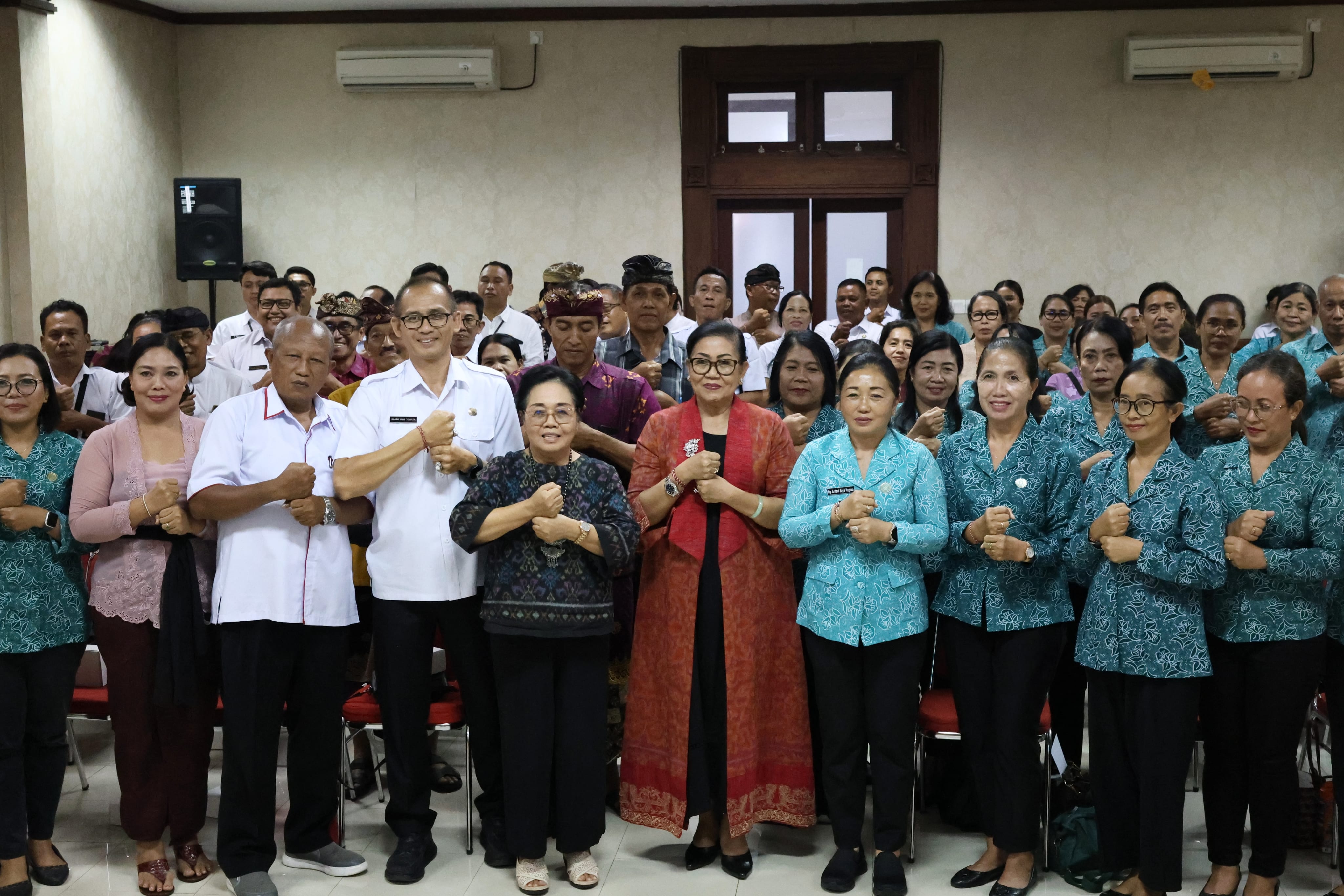 Ny. Antari Jaya Negara Sebut Kader PKK di Kota Denpasar Siap Dukung Program  Pengelolaan Sampah Berbasis Sumber PADAS