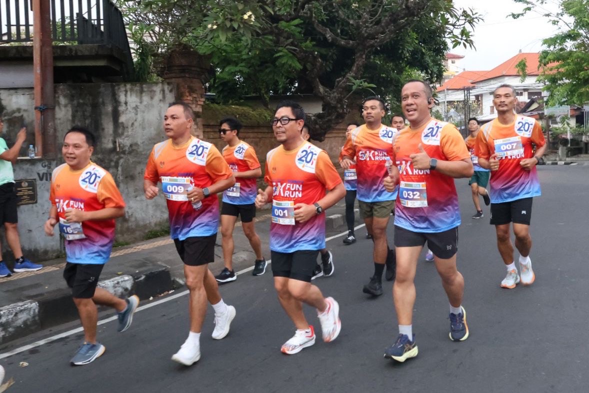 Wawali Arya Wibawa Buka Fun Run Serangkaian Hut Ke-20 RSGMP Saraswati Denpasar