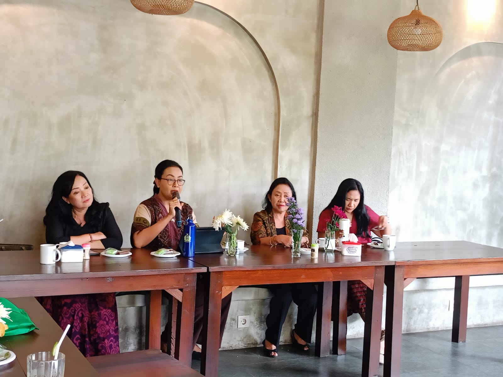 Pemkot Denpasar Sosialisasikan Perwali Konseling Perkawinan dan Pemeriksaan Kesehatan Catin  Sasar Anggota DWP, Harapkan Dapat Cetak Keluarga Sukinah Bhawantu 