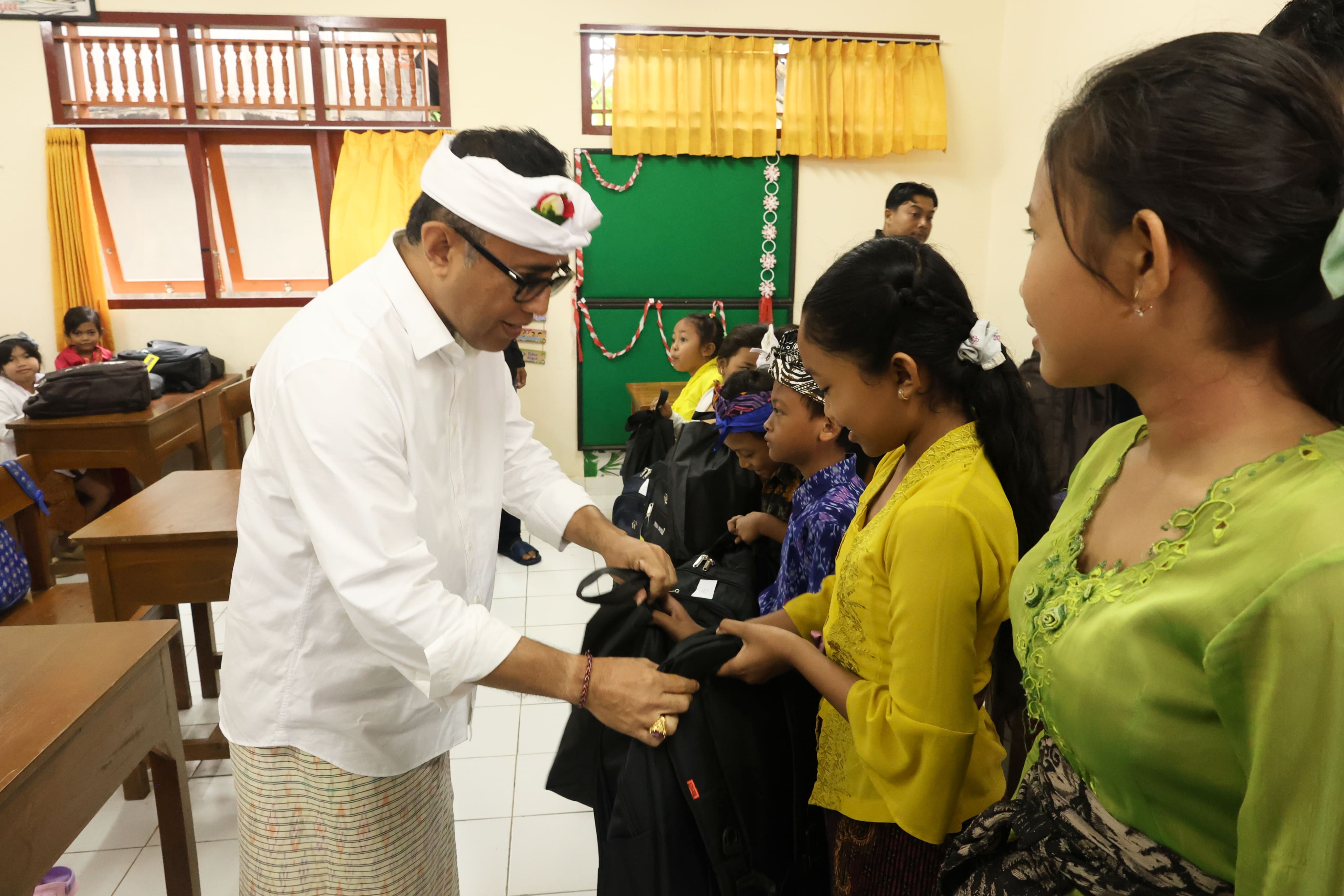 Gambar 1