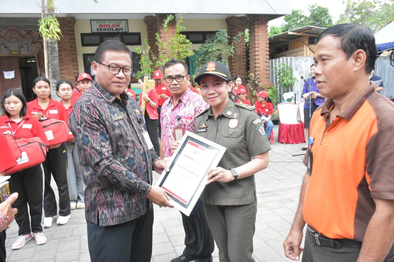 Sekda Alit Wiradana Hadiri Puncak HUT ke-29 PMI Kota Denpasar,   Apresiasi Dedikasi dan Pengabdian PMI Dalam Kemanusiaan