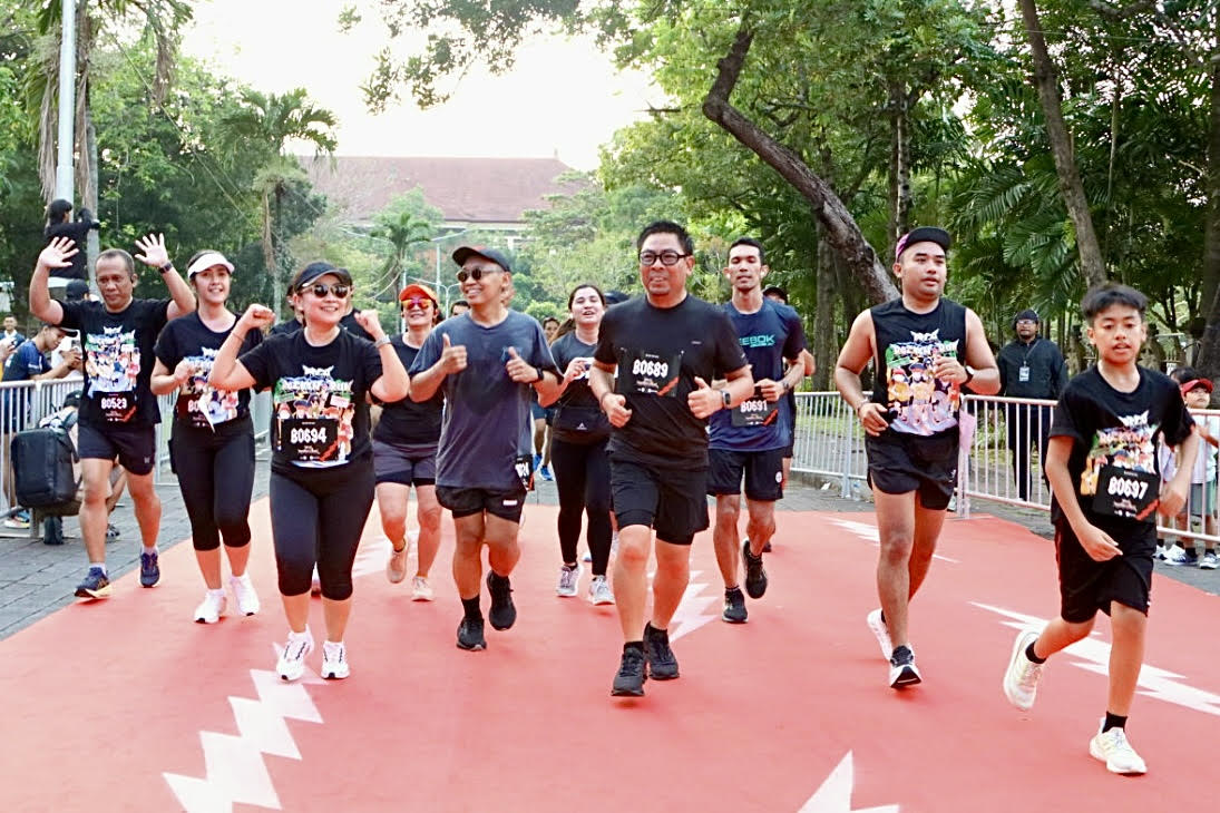 Wawali Arya Wibawa Lepas Peserta PICA ROCKIN RUN 5K