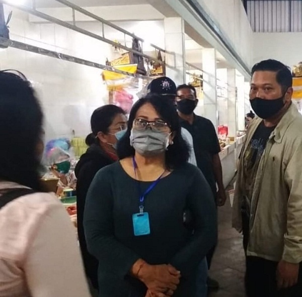 Upaya Pencegahan Penyebaran Covid-19 Cegah Transmisi Lokal, Tim GTPP Covid-19 Denpasar, Lakukan Pemantauan dan Pengawasan di Pasar Rakyat