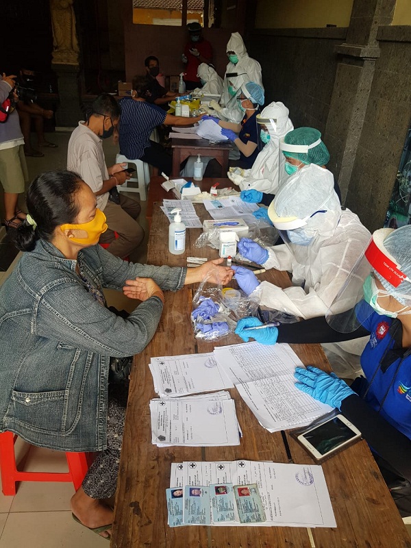 Seorang Pedagang di Jalan Gunung Kawi Denpasar Positif Covid-19, Puluhan Warga di Rapid Test