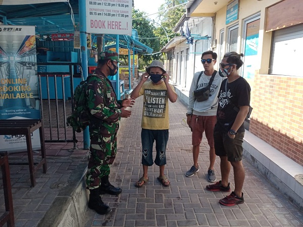 Tim Gabungan Gelar Razia Penegakan Prokes di Desa Sanur Kaja 8 Orang Terjaring, Tingkat Kepatuhan Terhadap Prokes Meningkat