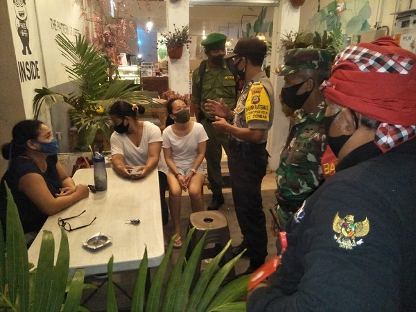 Tingkatkan Upaya Putus Penyebaran Covid-19, Desa Pemecutan Kelod Gencarkan Pembinaan Prokes.