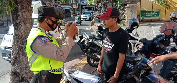 Kelurahan Sesetan Kembali Sosialisasikan Pergub Nomor 46 tahun 2020, Terkait Prokes