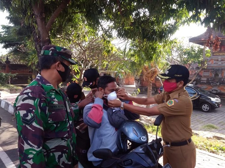 Total Denda Razia Masker di Denpasar Terkumpul Rp48,1 Juta