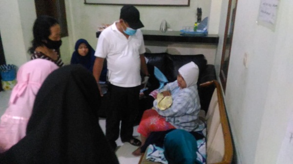 Warga Desa Sidakarya Digegerkan Penemuan Bayi Perempuan Lengkap Dengan Ari Ari
