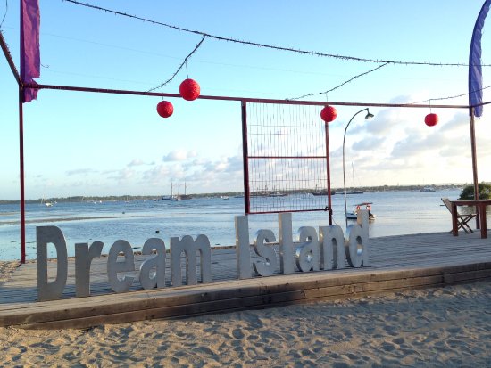 Taman Inspirasi Mertasari, Objek Wisata Pantai Masa Kini