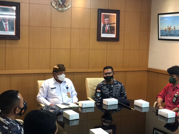 Sekda Denpasar IB. Wiradana Terima Kunjungan Kehormatan Komandan KRI Bima Suci