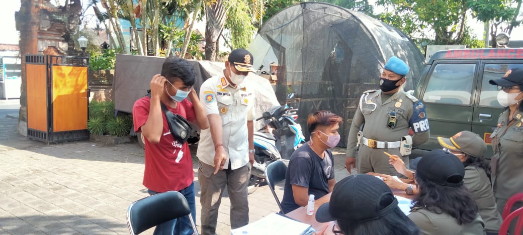 Tim Yustisi Kota Denpasar Tertibkan 21 Orang Pelanggar Protokol Kesehatan