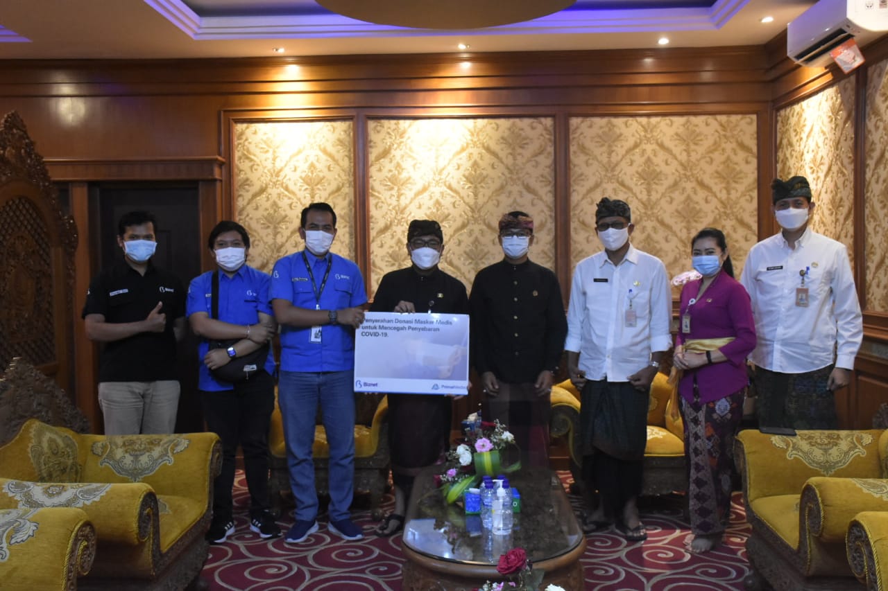 Pemkot Denpasar Terima Bantuan CSR Masker Sebanyak 4000 Pcs Dari Biznet. 