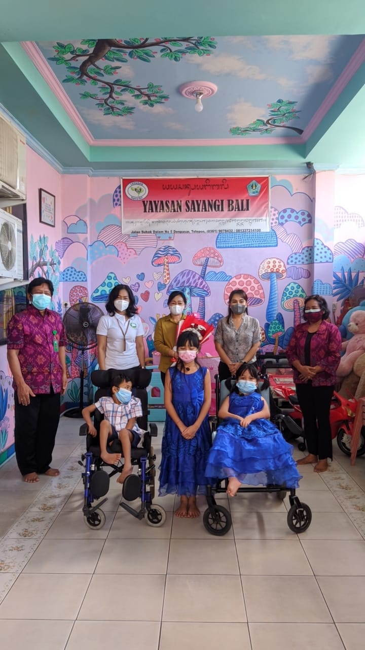 Bersama Perumda Tirta Sewakadarma  K3S Denpasar Serahkan Bantuan Sembako di Yayasan Sayangi Bali