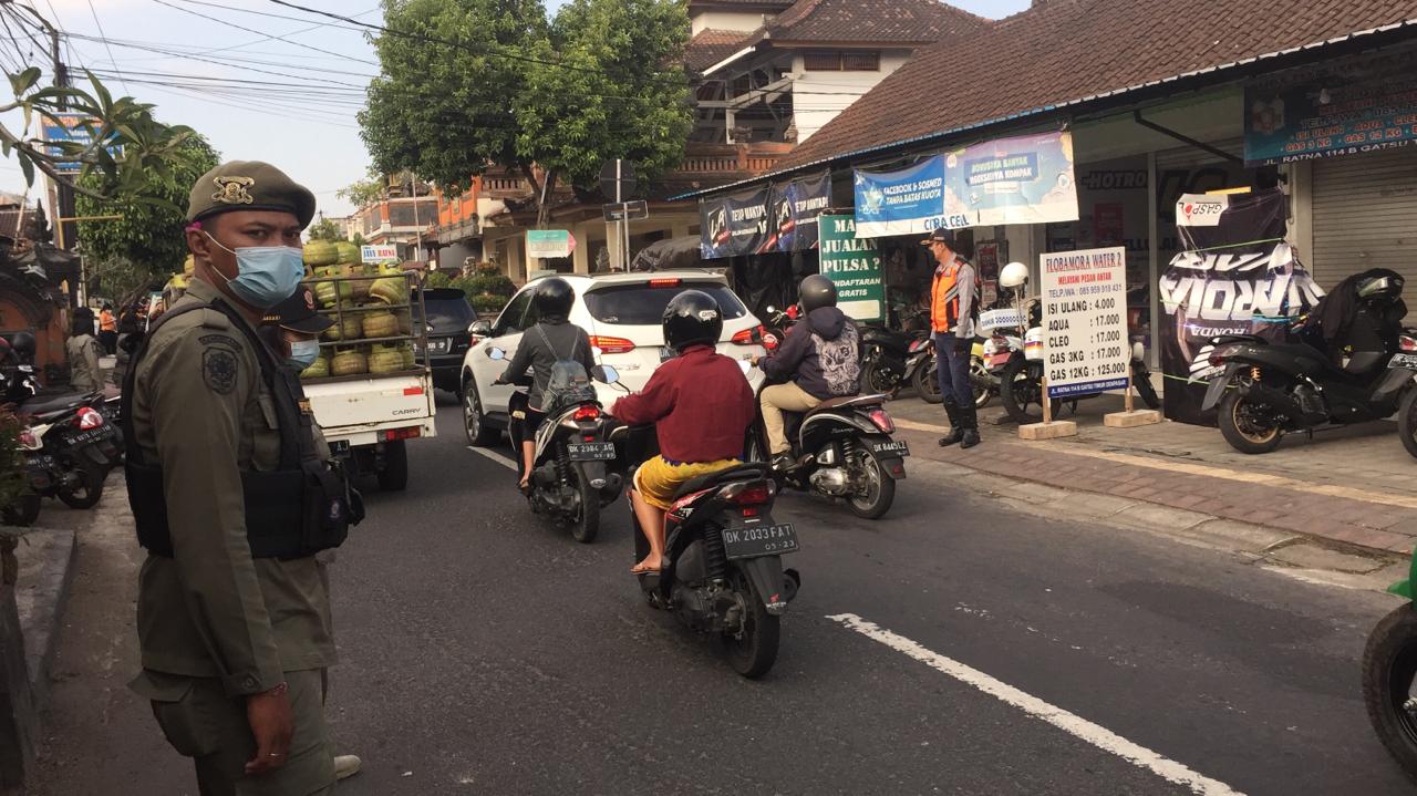 Tekankan Penerapan Prokes Tim Yustisi Menjaring 24 Orang Pelanggar Prokes di Jalan Ratna 