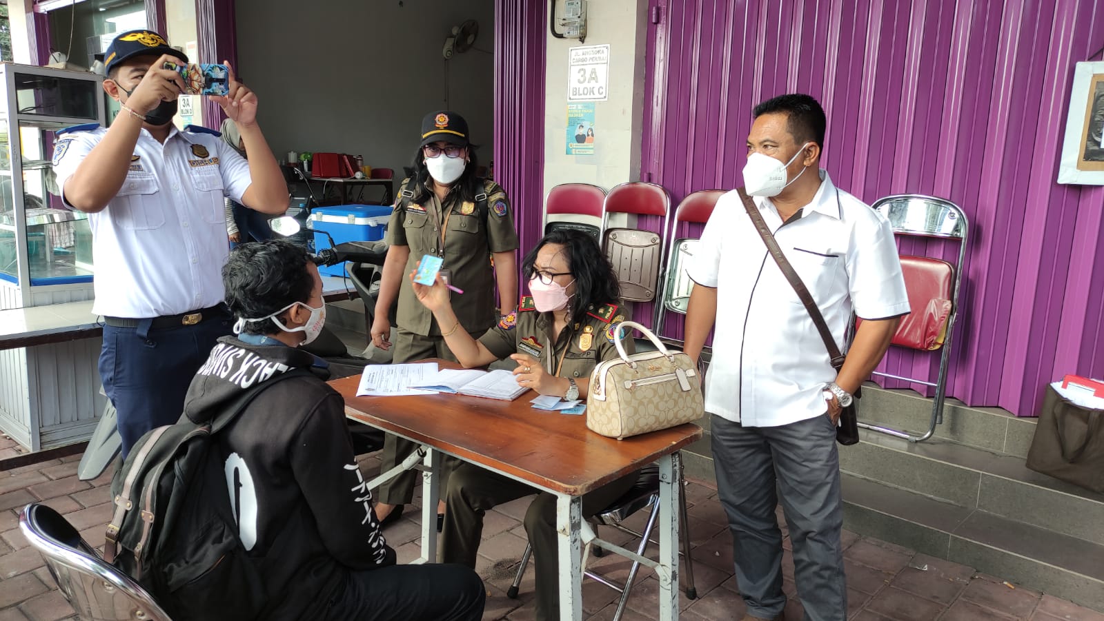 Lagi Tim Yustisi Denpasar Jaring 41 Orang Pelanggar Prokes  