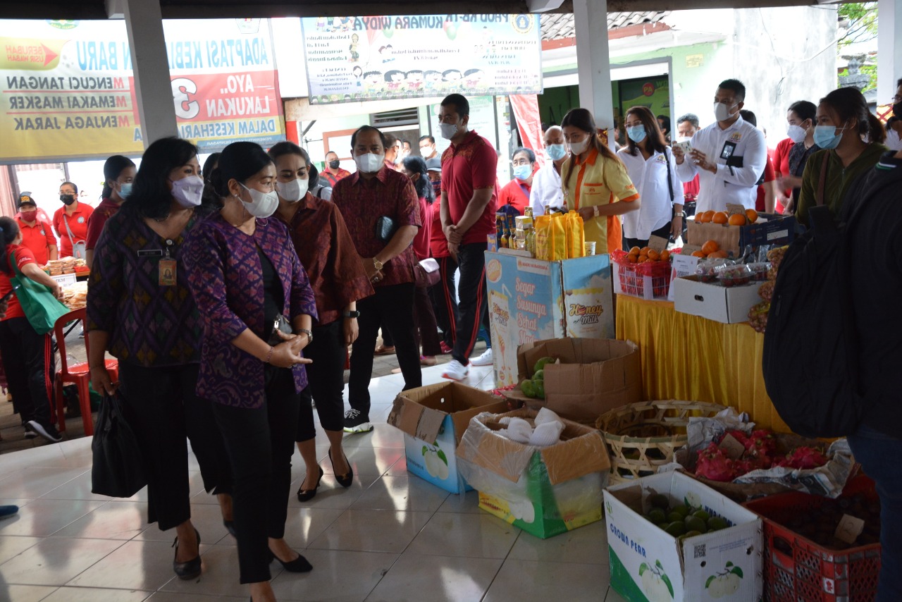 Pasar Murah Denpasar Beri Kemanfaatan Bagi Masyarakat.