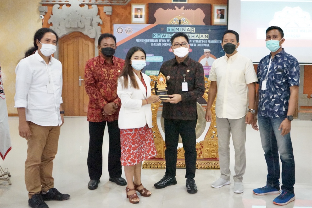 Wawali Jaya Wibawa Jadi Keynotespeaker di Sabha XII PC KMHDI Denpasar  Tunjukkan Jati Diri dan Kualitas Yang Unggul