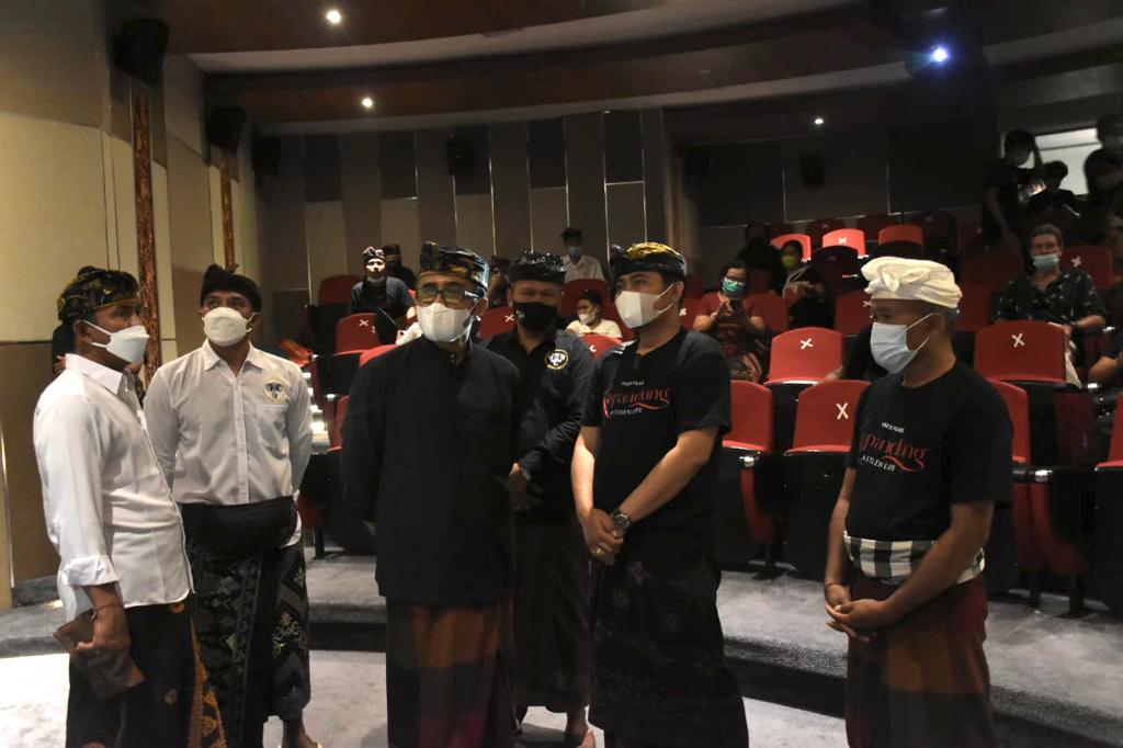 Geliat Dunia Perfilman Kota Denpasar ditengah Pandemi    Film "Kapandung" Tayang Perdana Trailer di Dharma Negara Alaya. 