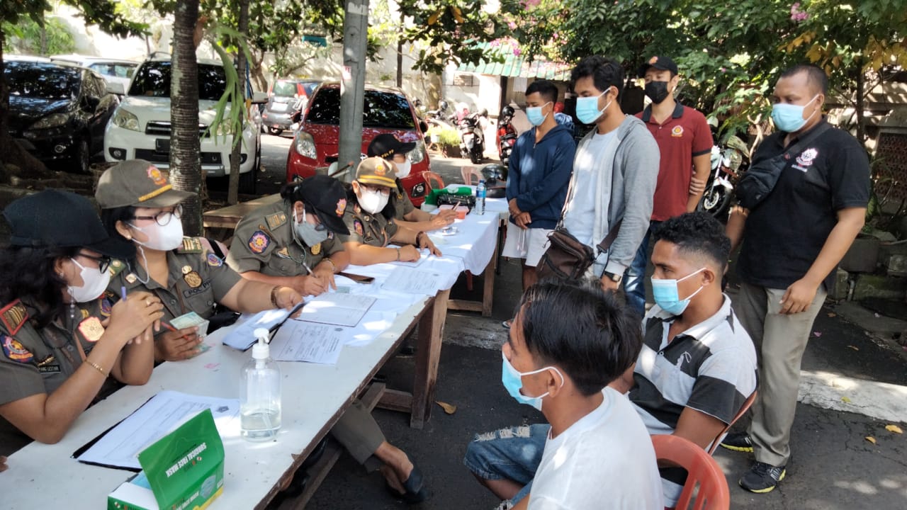 Temukan 9 Orang Pelanggar   Tim Yustisi Rutin Laksanakan Pemantauan Prokes