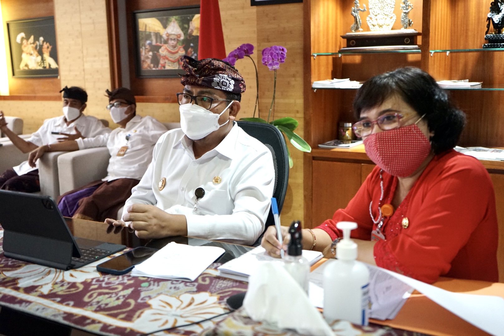 Pemkot Denpasar Kembangkan Kerjasama Universitas Camridge Jakarta  Wakil Walikota Agus Arya Wibawa : Pentingnya Bahasa Inggris untuk ASN dan UMKM