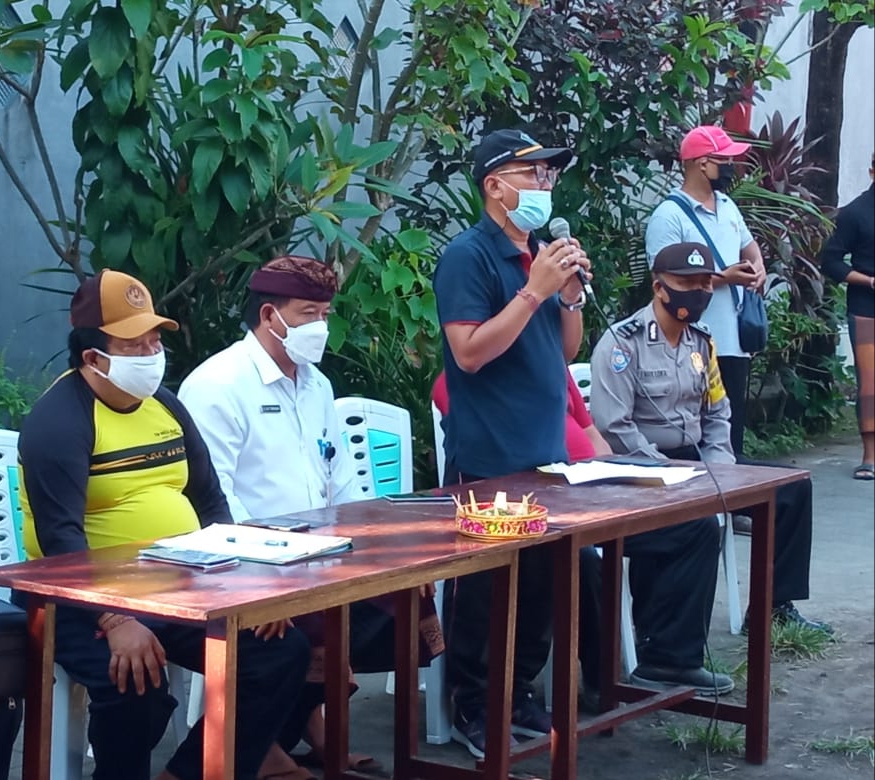 Desa Dangin Puri Kangin Laksanakan Pembukaan Kegiatan Padat Karya Tunai Desa (PKTD) Tahun 2021