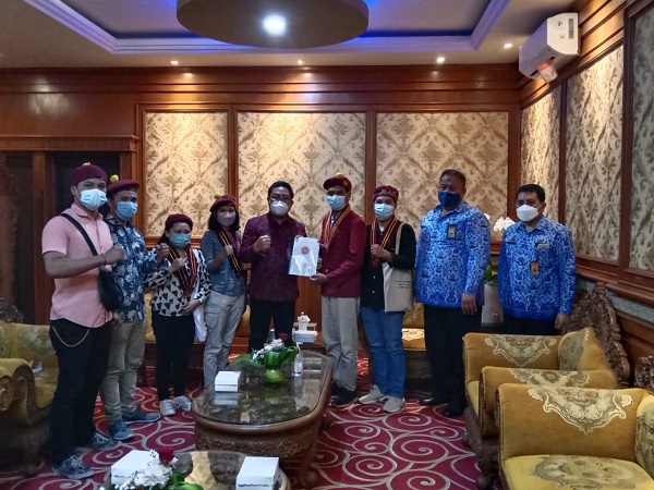 Wakil Walikota Arya Wibawa Terima Audiensi PMKRI Denpasar