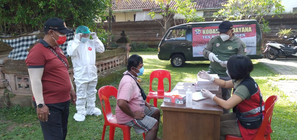 Tidak Menggunakan Masker Tim Yustisi Kota Denpasar Kenakan Denda dan Rapid Test  Antigen
