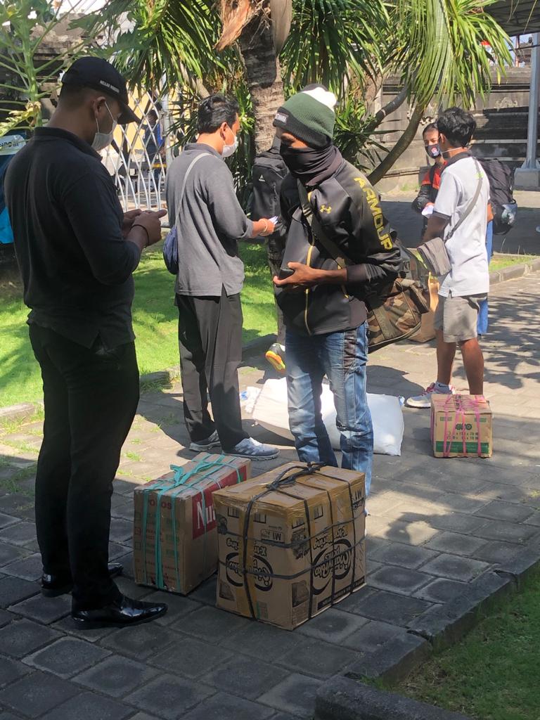 Tim Gabungan Pemkot Denpasar Kembali Gelar Sidak  di Pelabuhan Benoa  Nihil Pelanggar, Seluruh Penumpang Kantongi KTP El dan Rapid Test Antigen Negatif Covid-19