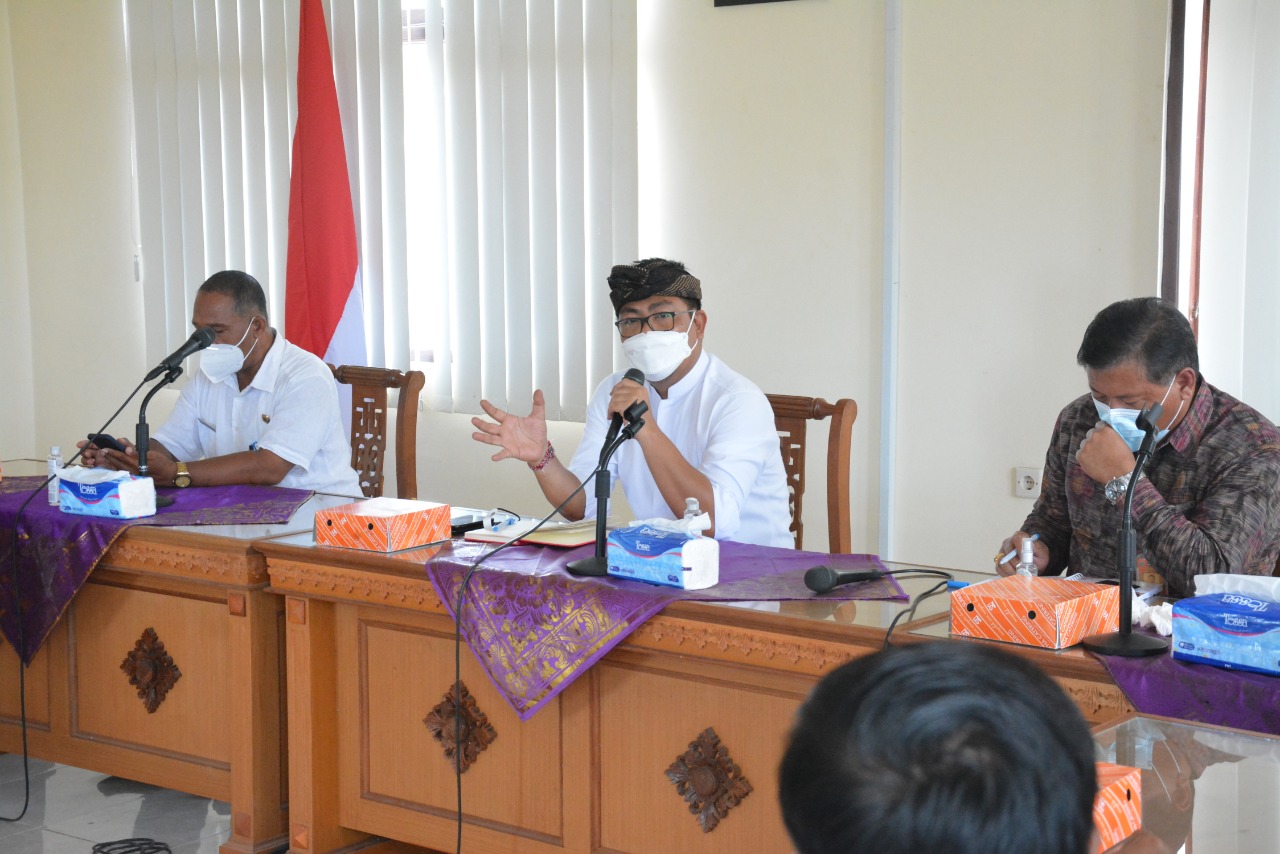 Wawali Arya Wibawa Lanjutkan Kunjungan Kerja Desa/Kelurahan.