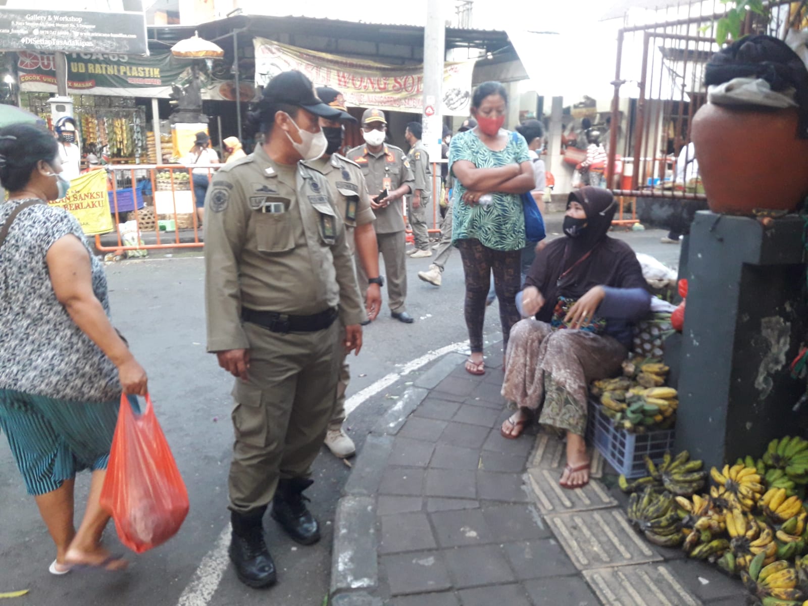 21 Orang Pelanggar Prokes Di Tertibkan  Tim Yustisi Denpasar