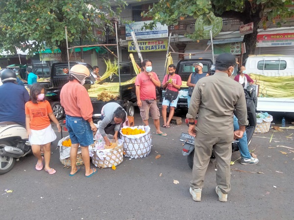 Tim Yustisi Kota Denpasar Lakukan Pemantauan Prokes