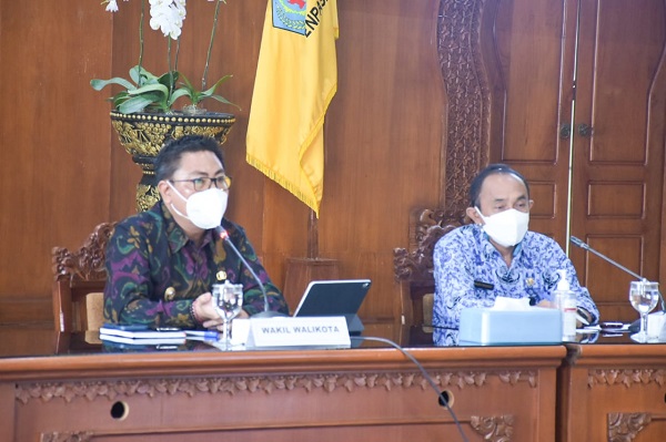 Penataan Kawasan Pantai Sanur Segera Dimulai. Wawali Arya Wibawa Minta Sosialisasi Lebih Digencarkan.