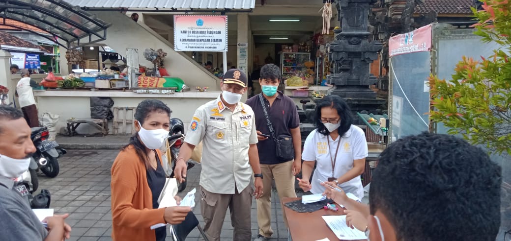 Antisipasi Penularan Covid-19, Tim Yustisi Rutin Ingatkan Masyarakat Terapkan Prokes.