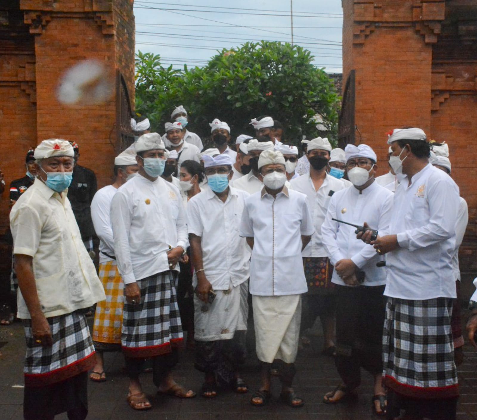 Wawali Arya Wibawa Hadiri Tradisi Ngerebong Desa Adat Kesiman
