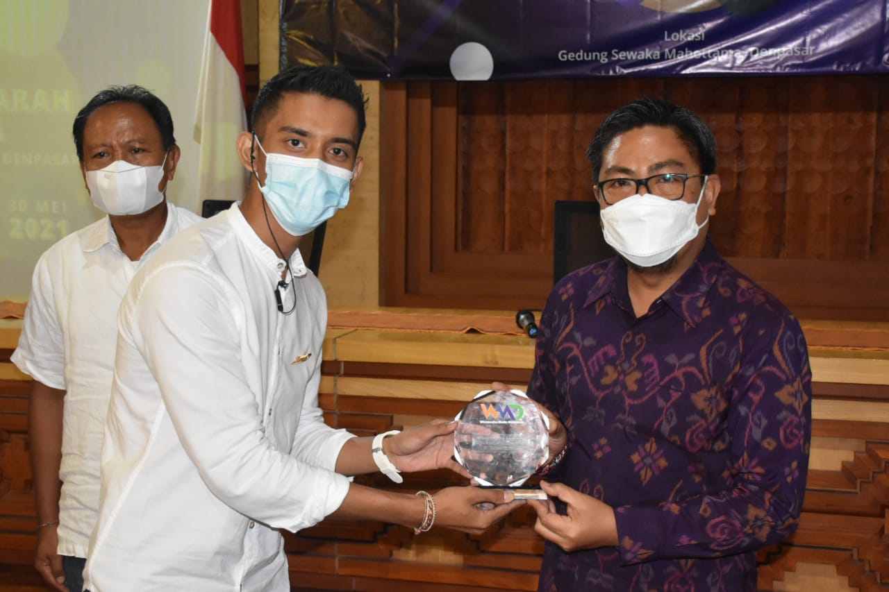 Buka Musyawarah Anggota Wirausaha Muda Denpasar Tahun 2021     Wawali Kadek Agus Ingatkan Spirit Bung Karno Bagi Sinergi Pemulihan Ekonomi ditengah Pendemi
