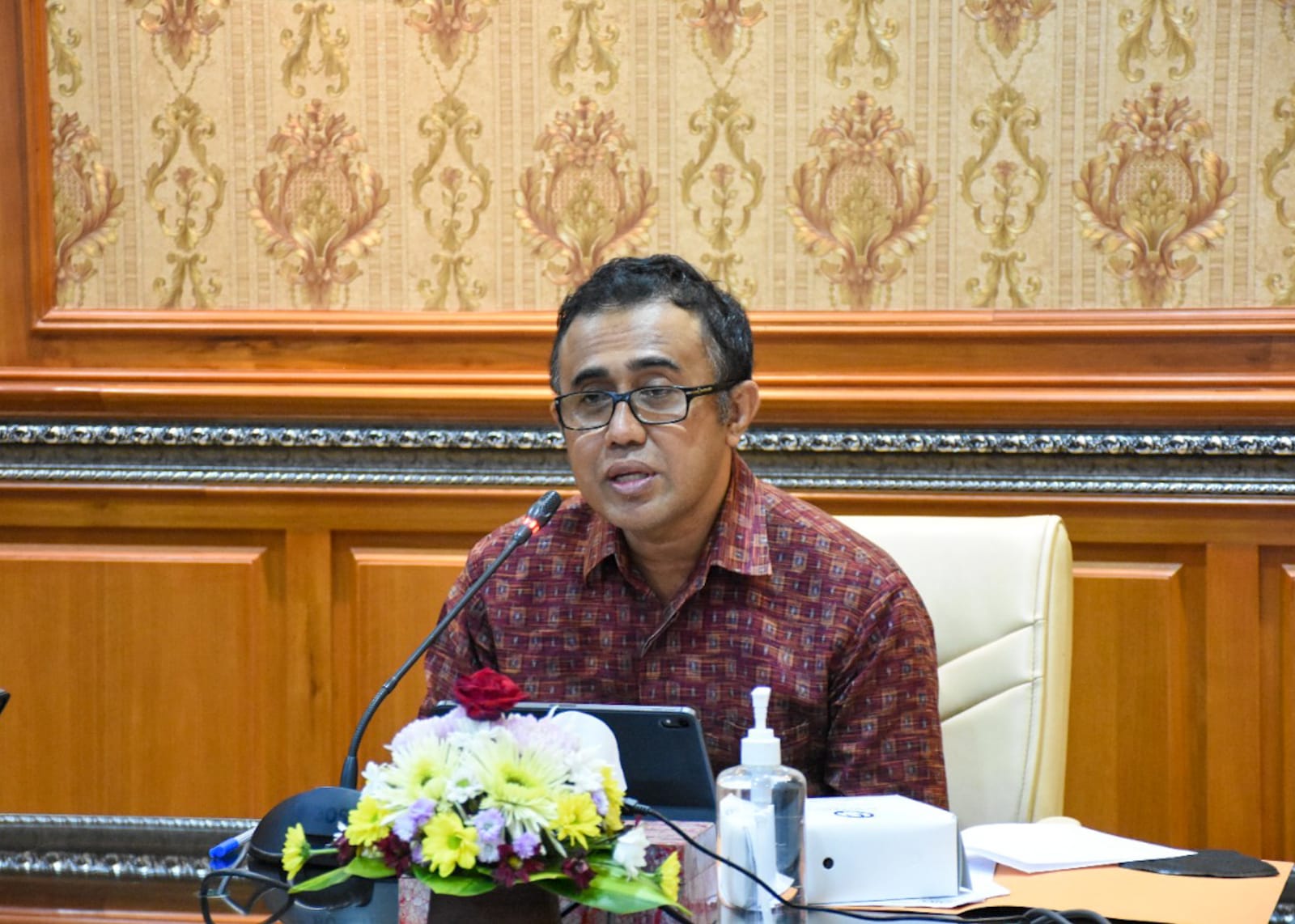 Walikota Jaya Negara Buka Talkshow Pengendalian Fraud dan Trading In Influence     Tingkatkan Integritas Aparatur Dan Pelayanan Publik Bagi Masyarakat di Kota Denpasar