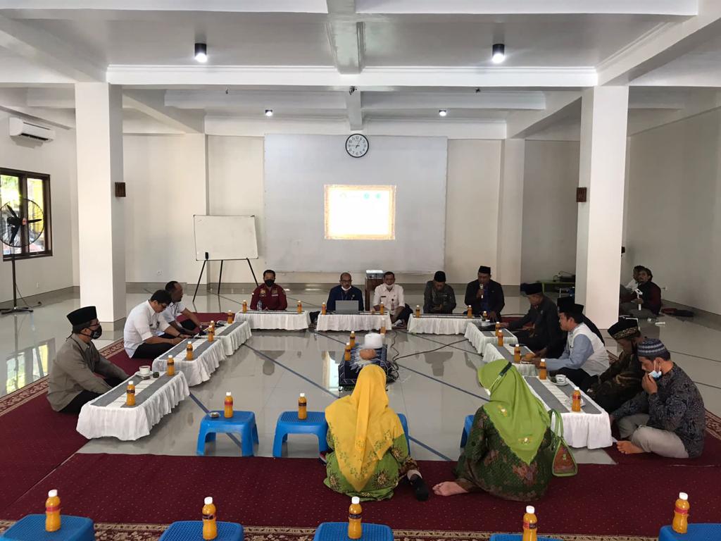 Dari Saresehan Kerukunan Antar Umat Beragama  Kesbangpol Kota Denpasar Gencarkan Sosialisasi Pendaftaran Ormas secara Online