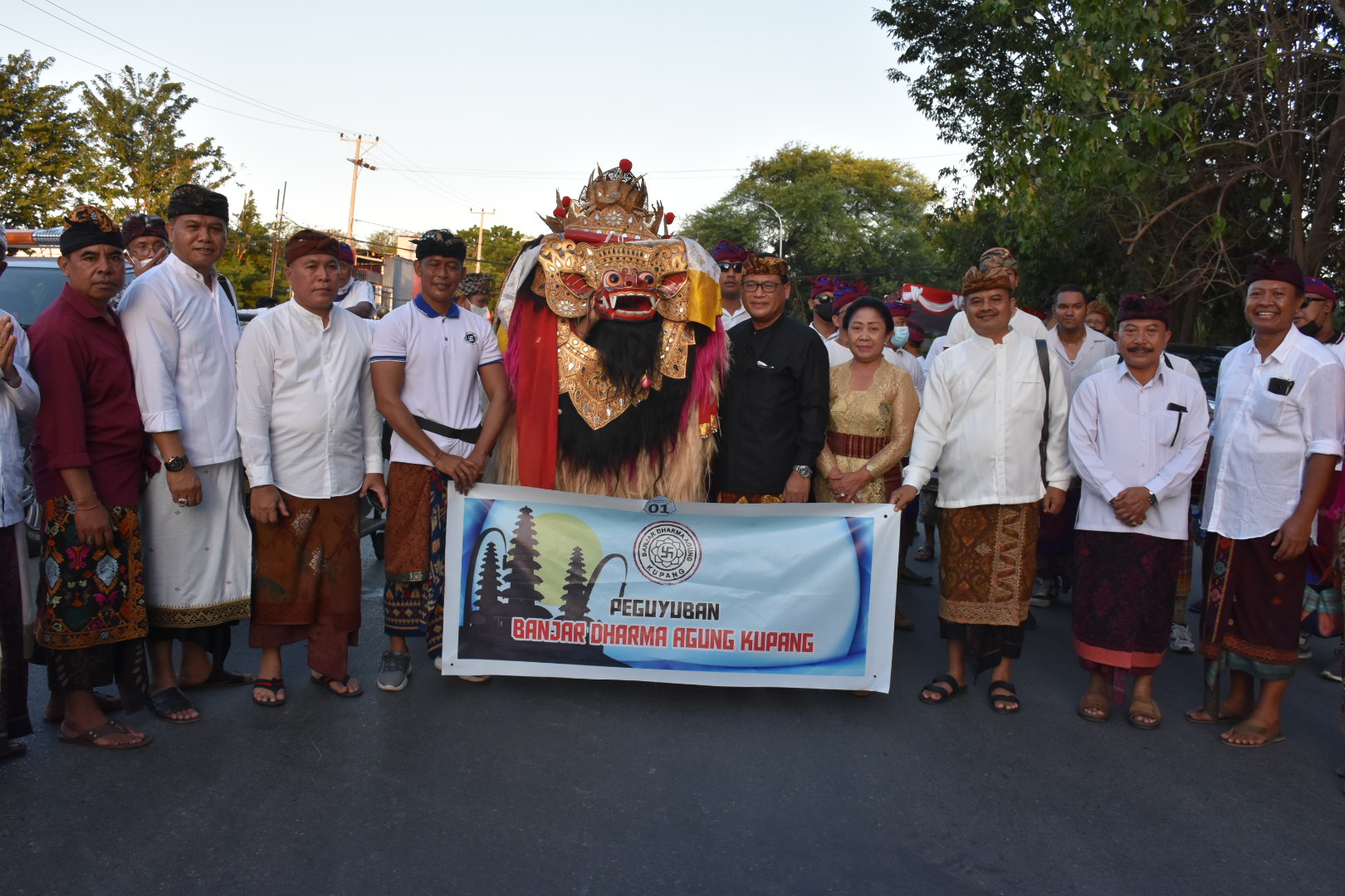 Kota Denpasar Tampilkan Tarian Barong Dalam Pawai Budaya Rangkian Raker KOMWIL IV APEKSI ke 17 Tahun 2022