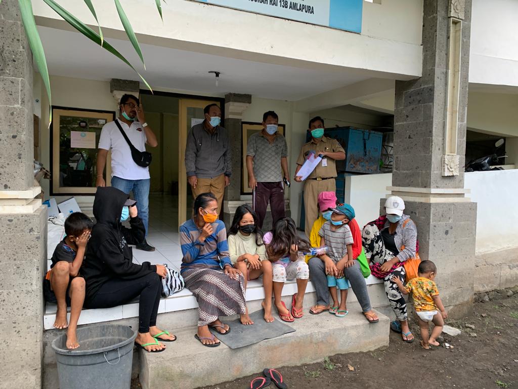 Pemkot Denpasar Kembalikan 3 Orang Gepeng dan Pengamen ke Daerah Asal