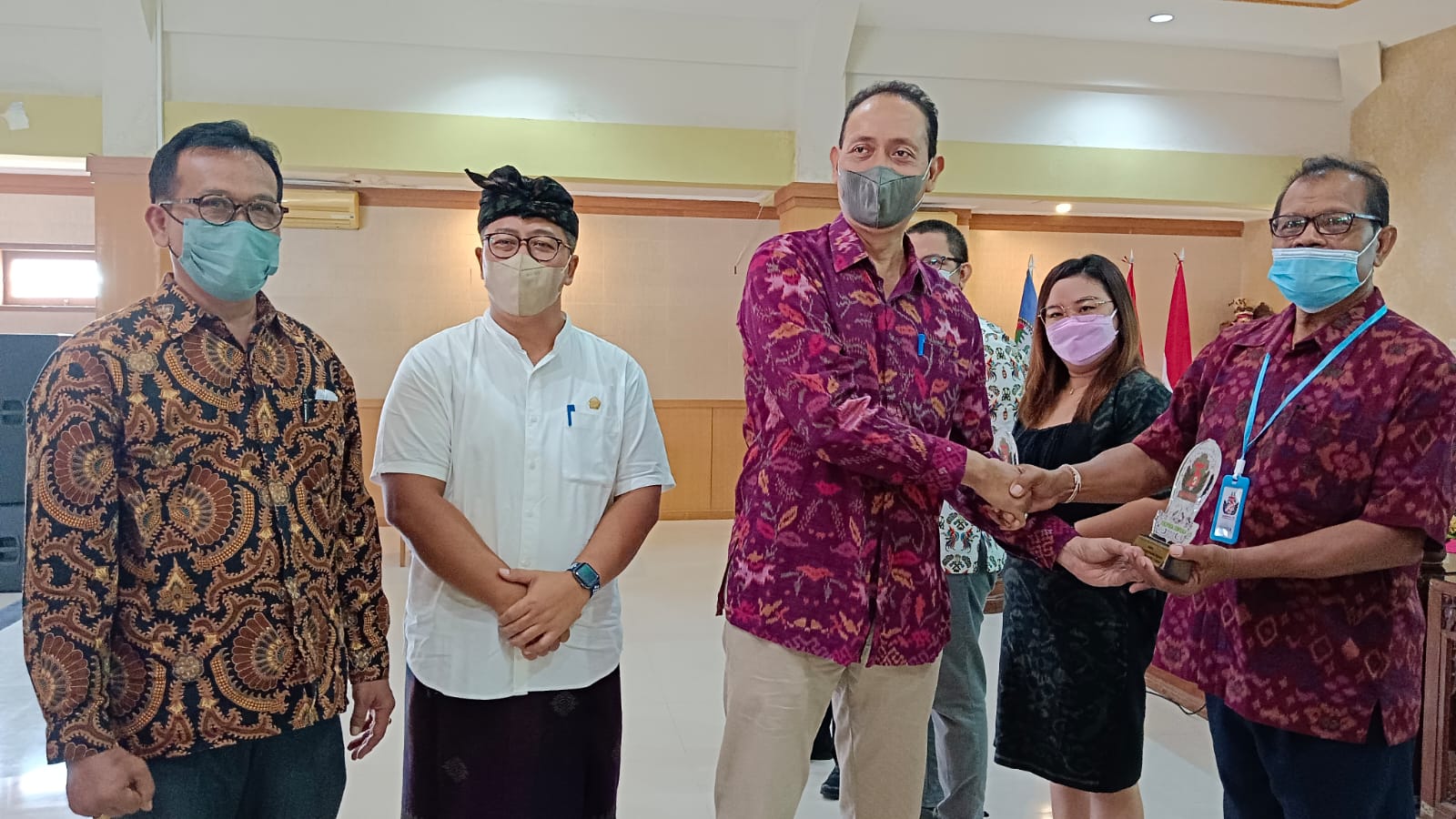 Dekopinda Kota Denpasar Gelar Seminar Nasional Sosialisasi Lembaga Penjaminan Simpanan "Amankah Menabung di Bank" 