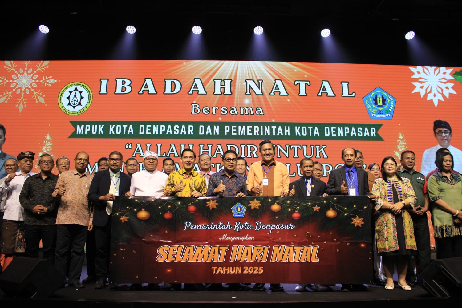 Wawali Arya Wibawa Hadiri Perayaan Natal Umat Kristen Tahun 2025. Ajak Umat Kristiani Bersama Membangun Denpasar.
