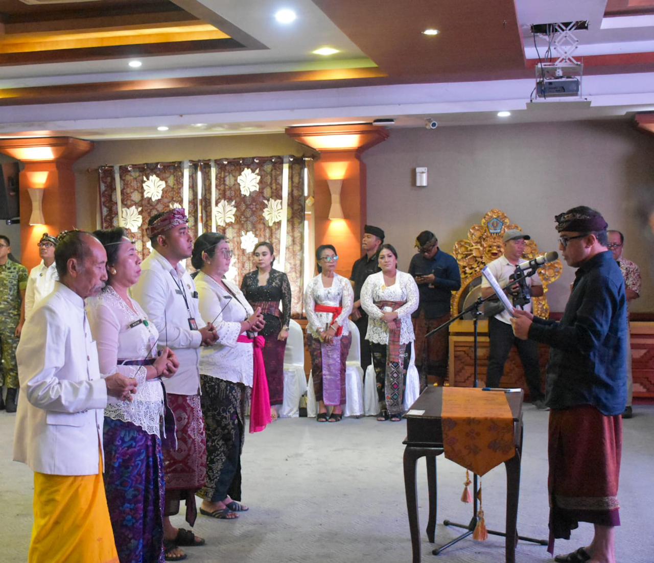 Walikota Jaya Negara Lantik IGN Eddy Mulya Jadi Sekda Kota Denpasar, Juga Lantik Kepala Inspektorat dan Pejabat Administrator, Tekankan Peningkatan Pelayana Publik Menuju Denpasar Maju.