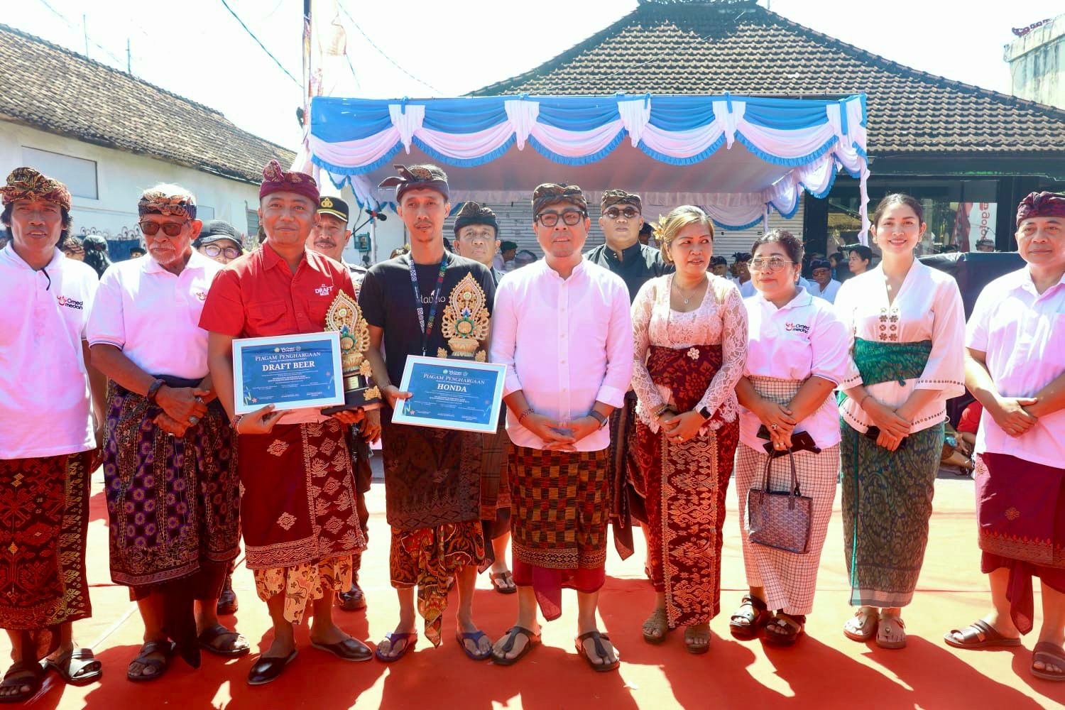 Gambar 2